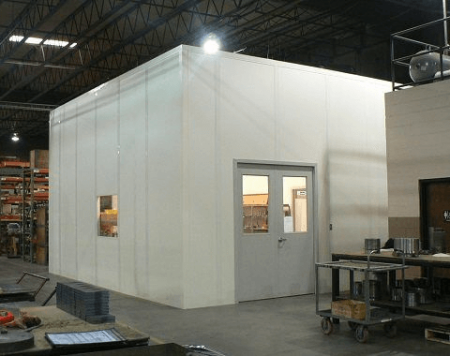 أفضل مقاول تركيب مستودعات وغرف ساندوتش بانل بحي المنار| دقة، سرعة، وعزل حراري فائق