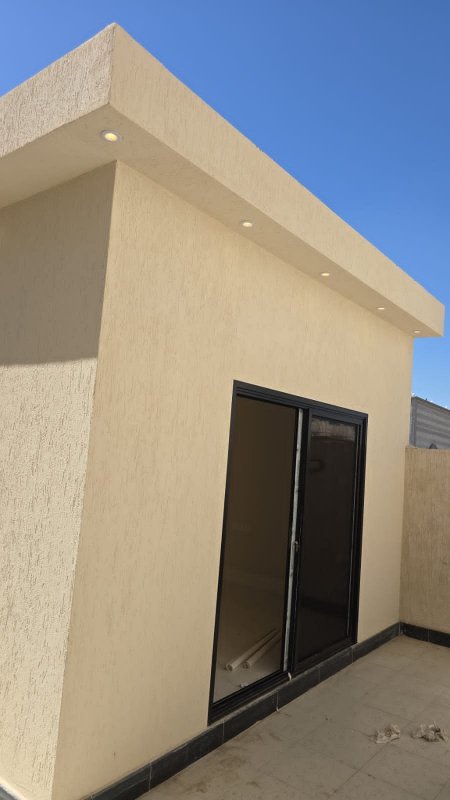 ملاحق خارجية مودرن باحياء جدة:بناء غرف الساندوتش بانل وأسعارها لعام 2026