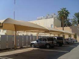 "مظلات الأقمشة: بمؤسسة وسام الظل توازن بين الوظائف العملية والجمال الفريد"