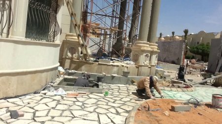 أعمال ترميم المباني بمؤسسة وسام الظل عملية حيوية.