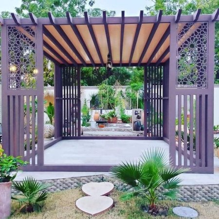 مظلة حديقة حديد بحي الفيحاء بجدة: إضافة رائعة لجماليات الحدائق